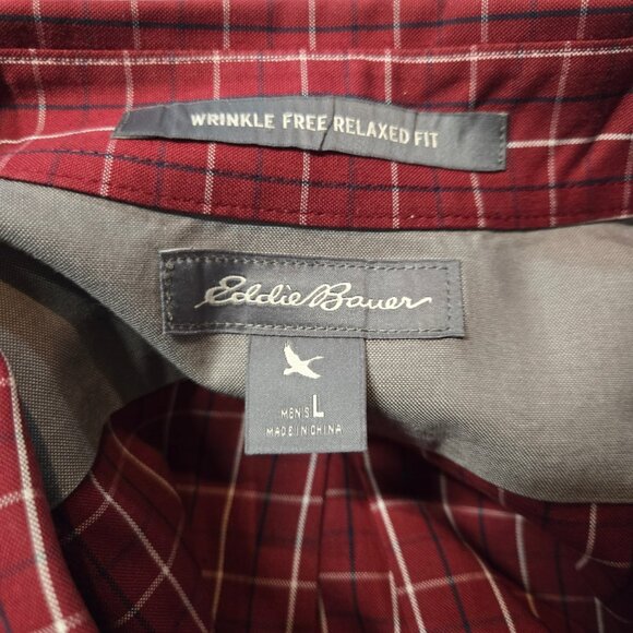 Men's Eddie Bauer LS Button Down Shirt in Red/white plaid - Picture 5 of 6